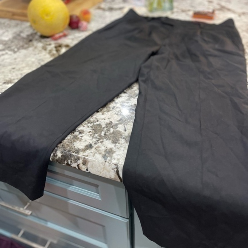 Hugo Boss Pants men’s size 34x30